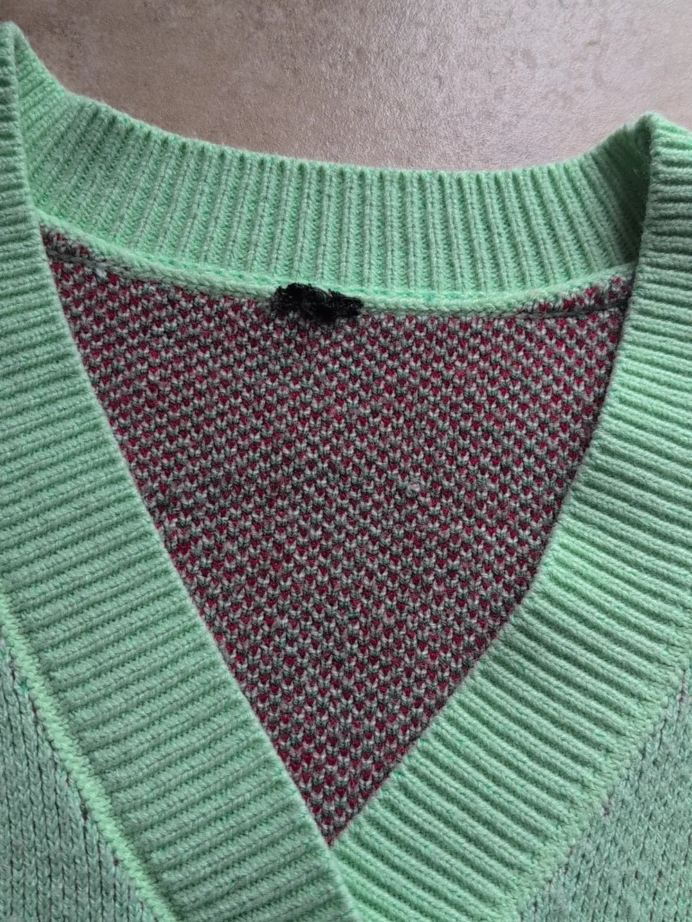 Green cactus cardigan - Picture 7 of 12